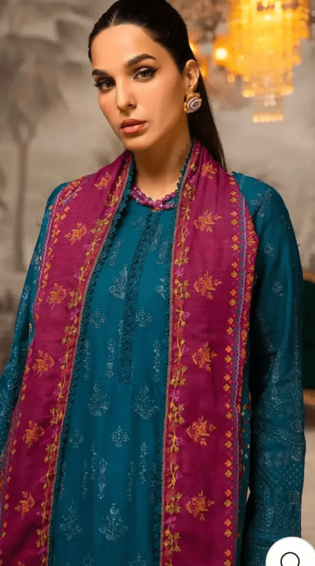 Motifz shiffli embroided khaddar - Image 6